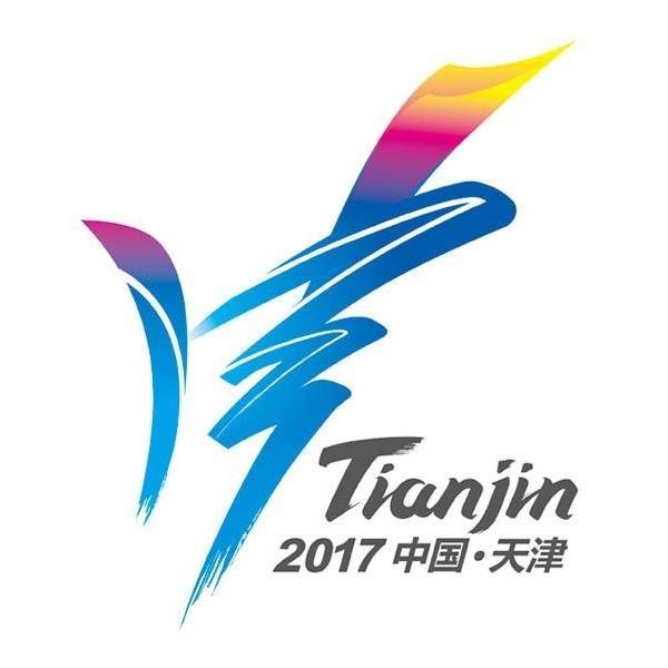 为了拍摄飞机失事海面迫降的救援场面，林超贤排除万难特地买回一架真飞机，从运输到拍摄的浩瀚工程让不少工作人员直呼：;困难重重！还有工作人员表示：;《紧急救援》是Baja Studio制作过的最大的一场戏，Baja Studio首次给一部电影用尽所有影棚！从拍摄到制作，导演林超贤挑战再度升级，电影《紧急救援》也将呈现华语电影工业水平全新高度